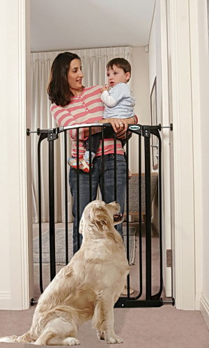 Dream Baby Gate Extra Tall Hallway Security Metal F191